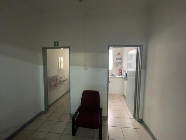 To Let commercial Property for Rent in North End Eastern Cape